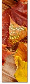 Thankful heart leaves